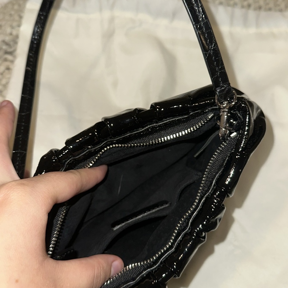 STAUD Bean Gathered Patent-leather Shoulder Bag in Black - Picture 5 of 5